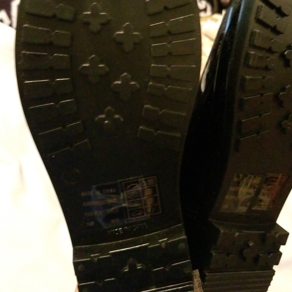 Rainboot - Picture 4 of 4